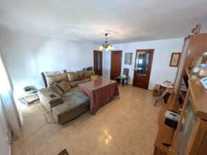 Salón Piso en El Polígono Nueva Ciudad