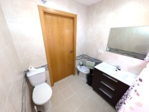 Baño Piso Reformado con Garaje y Trastero
